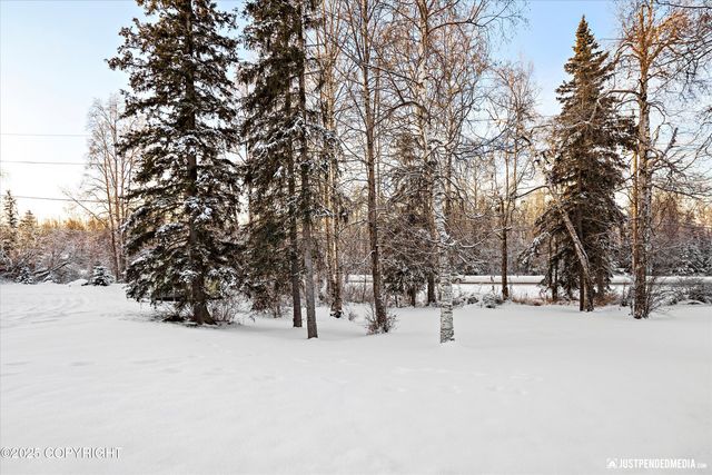 8540 Solar Drive, Anchorage, AK 99507