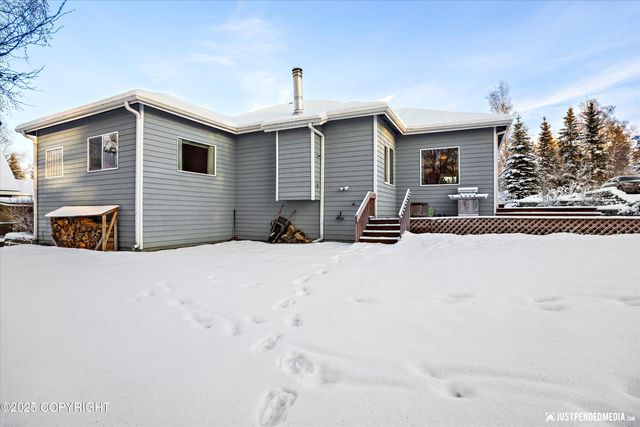 8540 Solar Drive, Anchorage, AK 99507