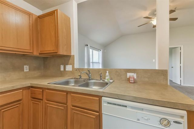 4938 Winding View Lane, Humble, TX 77346