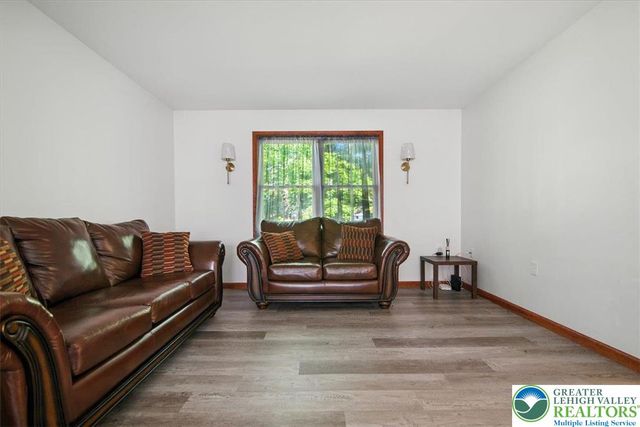 190 Sandlewood Drive, Stroud Twp, PA 18301