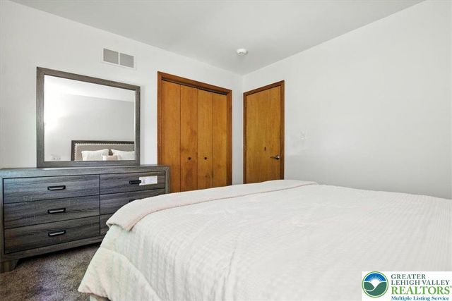 190 Sandlewood Drive, Stroud Twp, PA 18301