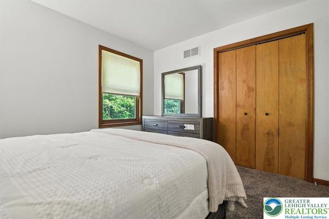 190 Sandlewood Drive, Stroud Twp, PA 18301