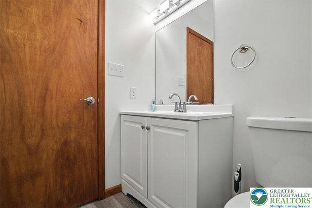 190 Sandlewood Drive, Stroud Twp, PA 18301