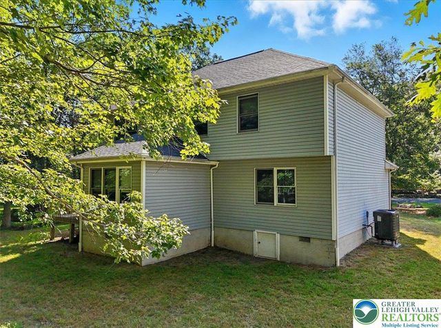 190 Sandlewood Drive, Stroud Twp, PA 18301