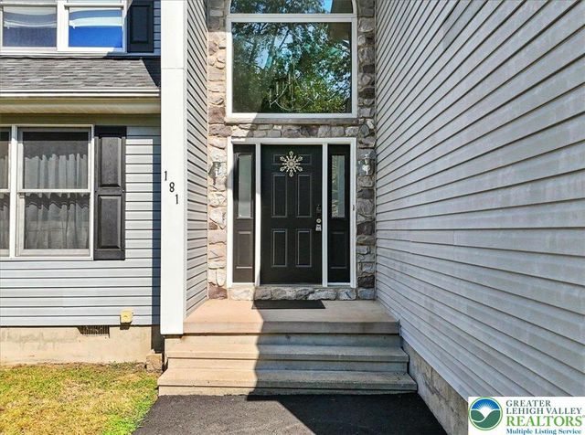 190 Sandlewood Drive, Stroud Twp, PA 18301