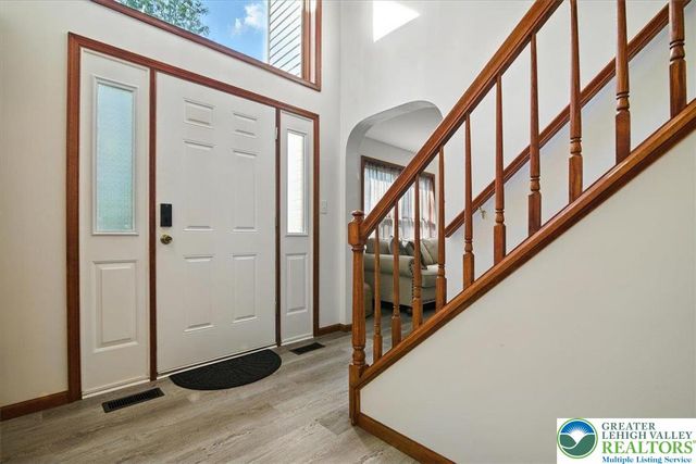 190 Sandlewood Drive, Stroud Twp, PA 18301