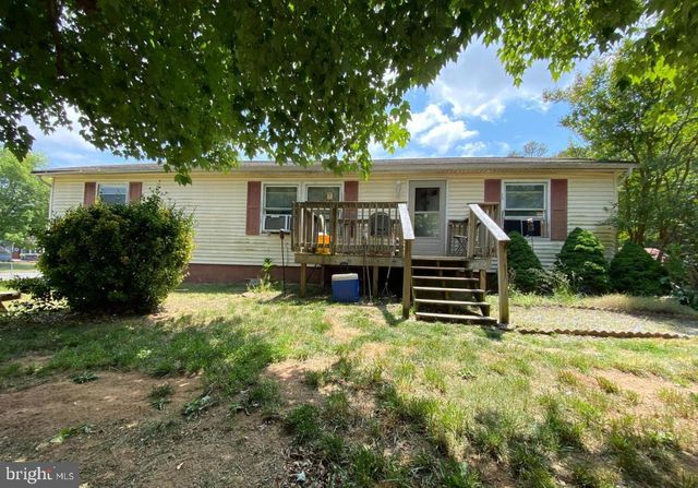 656 NOTTINGHAM DR, Vineland, NJ 08360