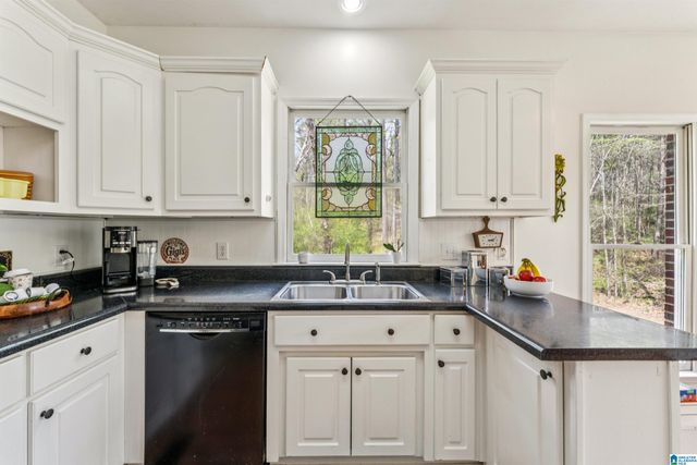 1478 BROOKFIELD CIRCLE, Mount Olive, AL 35117