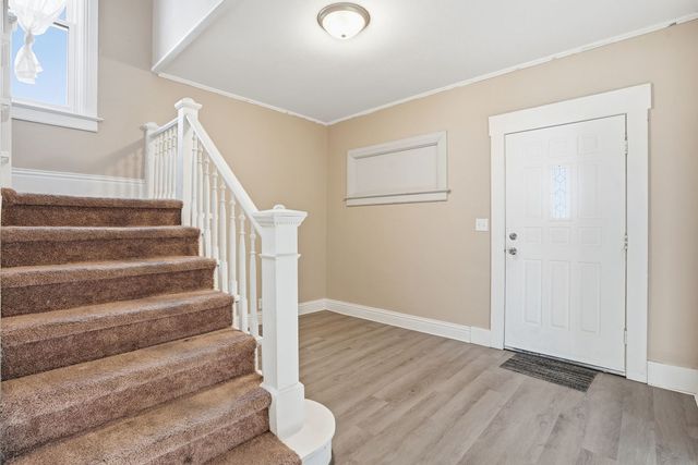 2626 Brady Street, Davenport, IA 52803