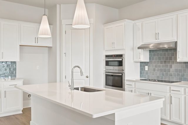 992 Triton Ave., Little River, SC 29566