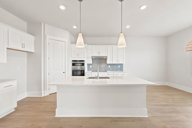 992 Triton Ave., Little River, SC 29566
