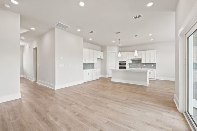 992 Triton Ave., Little River, SC 29566
