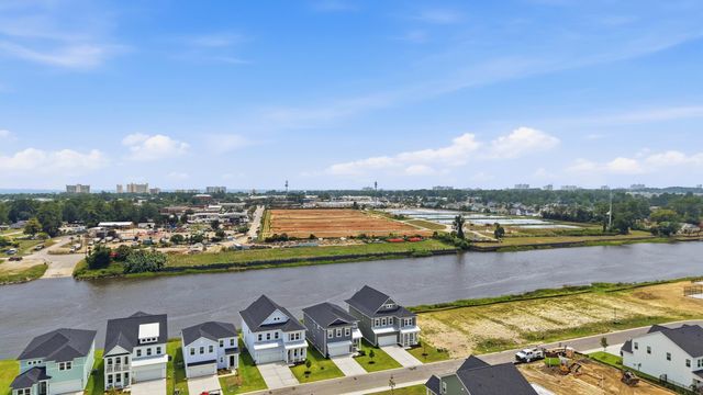 992 Triton Ave., Little River, SC 29566