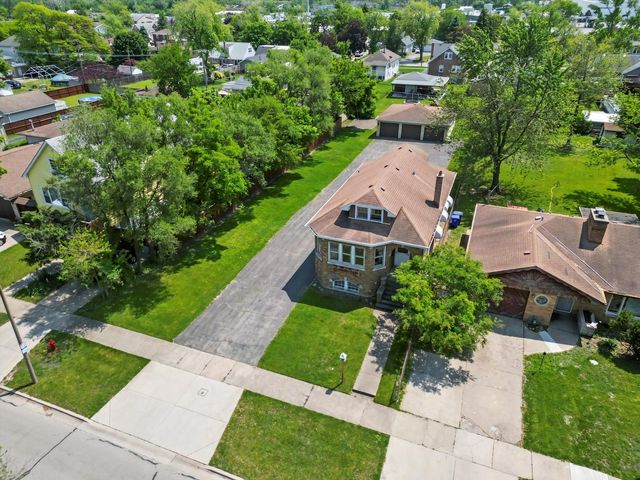 7857 45th Place, Lyons, IL 60534