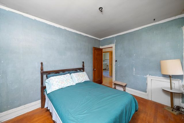 7857 45th Place, Lyons, IL 60534