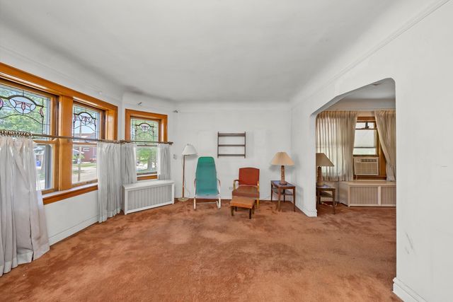 7857 45th Place, Lyons, IL 60534