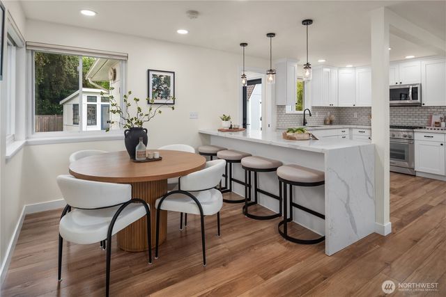 6439 Marshall Avenue SW, Seattle, WA 98136