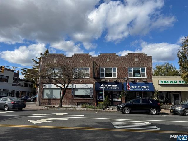 271 Fort Lee Road 1, Leonia, NJ 07605