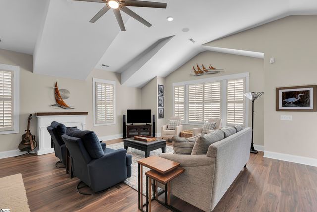 106 W Park Avenue, Greenville, SC 29601