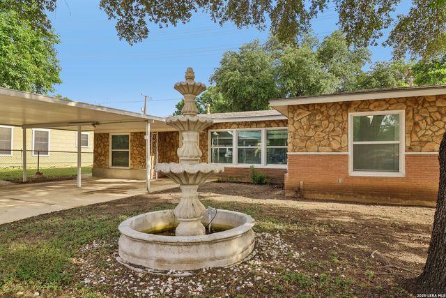 623 Weizmann St, San Antonio, TX 78213