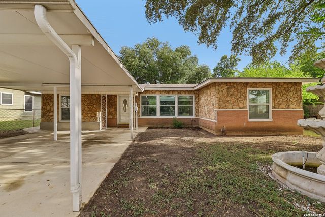 623 Weizmann St, San Antonio, TX 78213