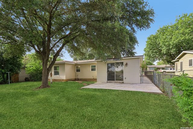 623 Weizmann St, San Antonio, TX 78213