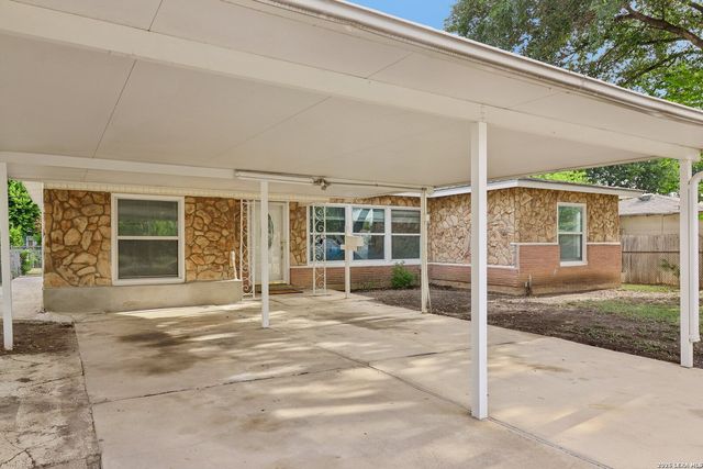 623 Weizmann St, San Antonio, TX 78213