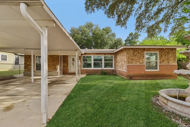 623 Weizmann St, San Antonio, TX 78213
