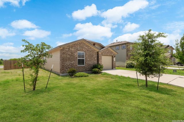 8242 Blue Canal, San Antonio, TX 78244