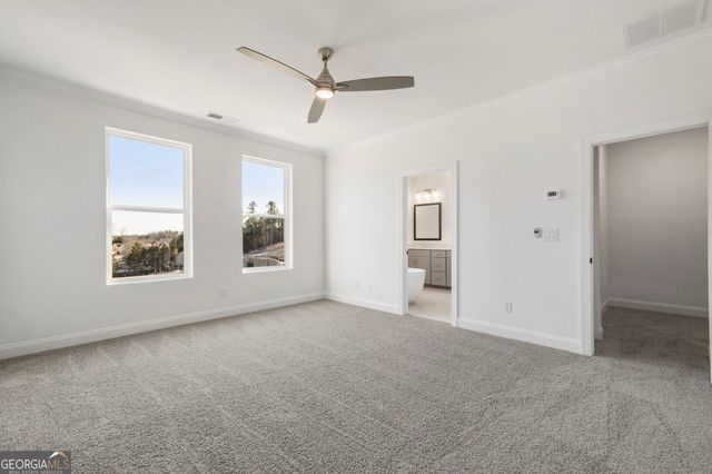 634 Oakleaf Grove Lane, Sugar Hill, GA 30518