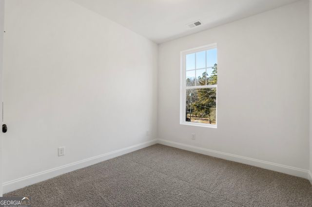 634 Oakleaf Grove Lane, Sugar Hill, GA 30518