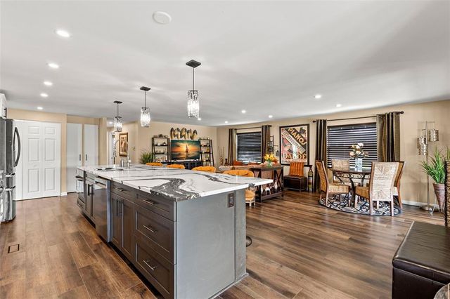 646 MOUNT OAK AVENUE NE 731, St Petersburg, FL 33702