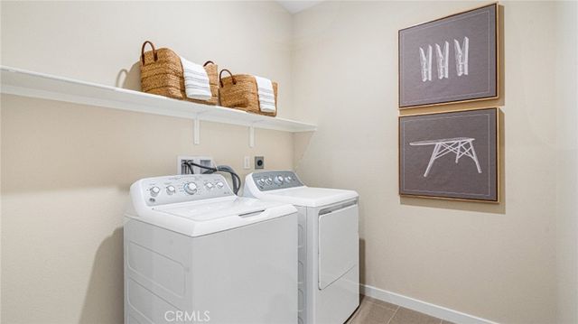 2881 E Amberley Privado, Ontario, CA 91762