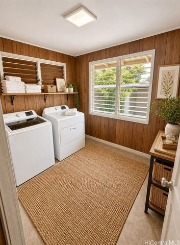 2742 Kaaha Street, Honolulu, HI 96826
