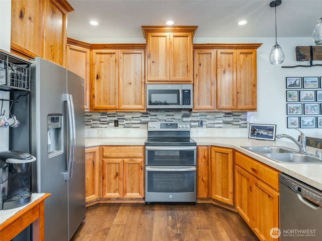 126 Stone Court, Kalama, WA 98625