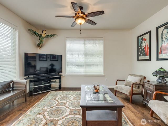 126 Stone Court, Kalama, WA 98625