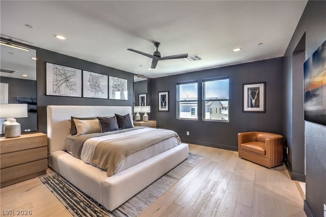 10214 Sequoia Glen Avenue, Las Vegas, NV 89166
