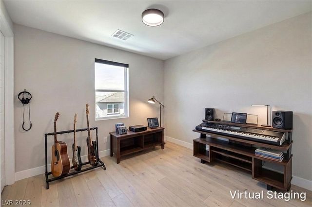 10214 Sequoia Glen Avenue, Las Vegas, NV 89166