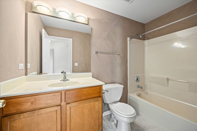 1730 Kenicott Court, Plainfield, IL 60586