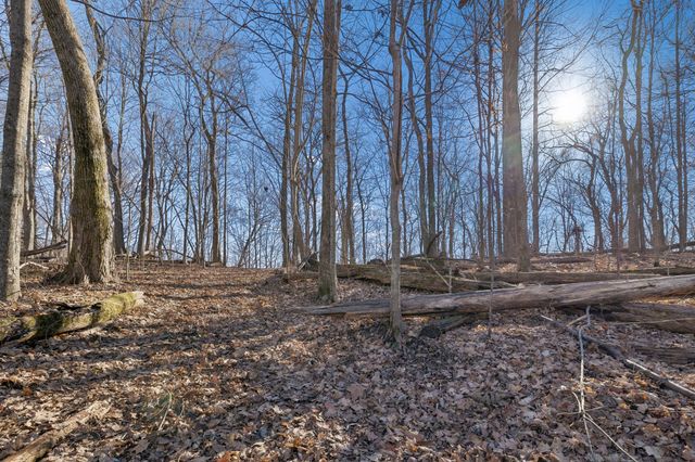 215 Hickman Creek Road S, Hickman, TN 38567