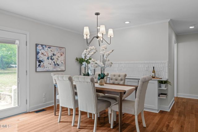 519 Us-70, Hillsborough, NC 27278