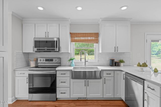 519 Us-70, Hillsborough, NC 27278