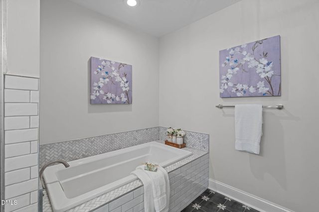 519 Us-70, Hillsborough, NC 27278