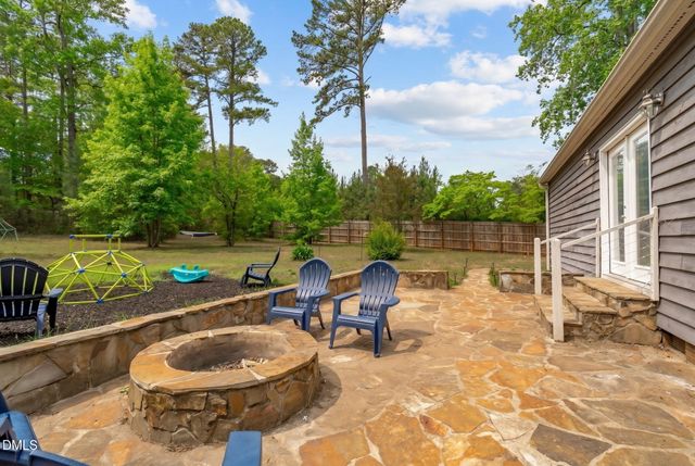 519 Us-70, Hillsborough, NC 27278
