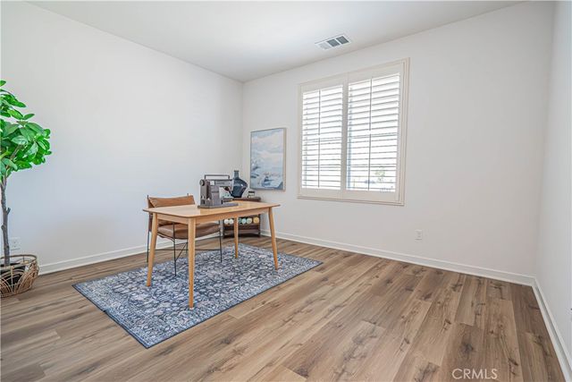 28824 Rise Court, Canyon Country, CA 91350