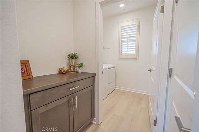 28824 Rise Court, Canyon Country, CA 91350