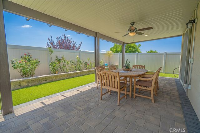 28824 Rise Court, Canyon Country, CA 91350