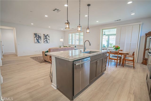 28824 Rise Court, Canyon Country, CA 91350