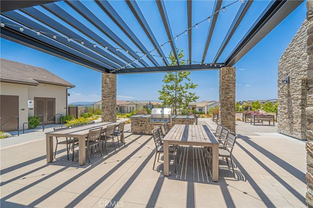 28824 Rise Court, Canyon Country, CA 91350