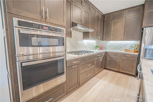 28824 Rise Court, Canyon Country, CA 91350